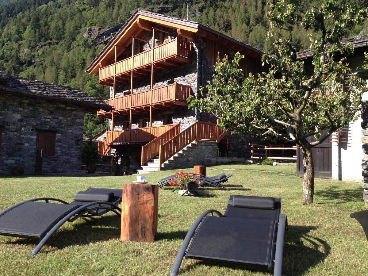 Le Petit Coeur Residence De Montagne La Salle Luaran gambar