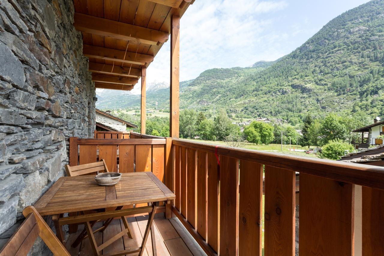 Le Petit Coeur Residence De Montagne La Salle Luaran gambar