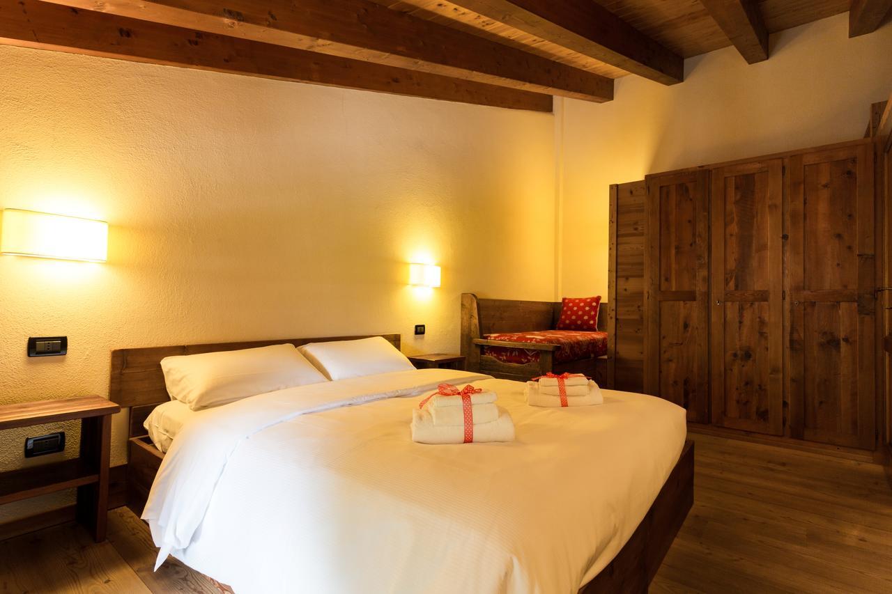 Le Petit Coeur Residence De Montagne La Salle Luaran gambar