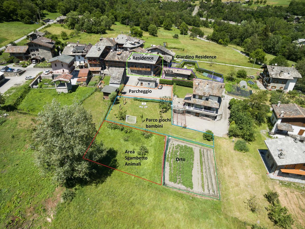 Le Petit Coeur Residence De Montagne La Salle Luaran gambar